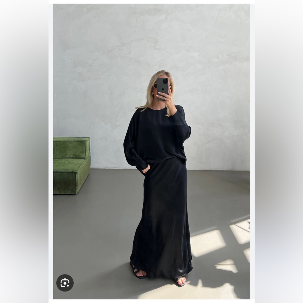 💫 Zara Satin Effect Blouse - NWT💫 - Picture 12 of 14